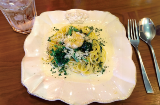 小エビのレモンクリームパスタ